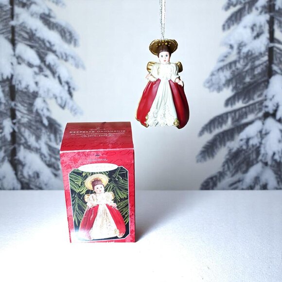 1998 Hallmark Keepsake Ornament Glorious Angel: Madam Alexander Holiday Angel - Picture 7 of 7
